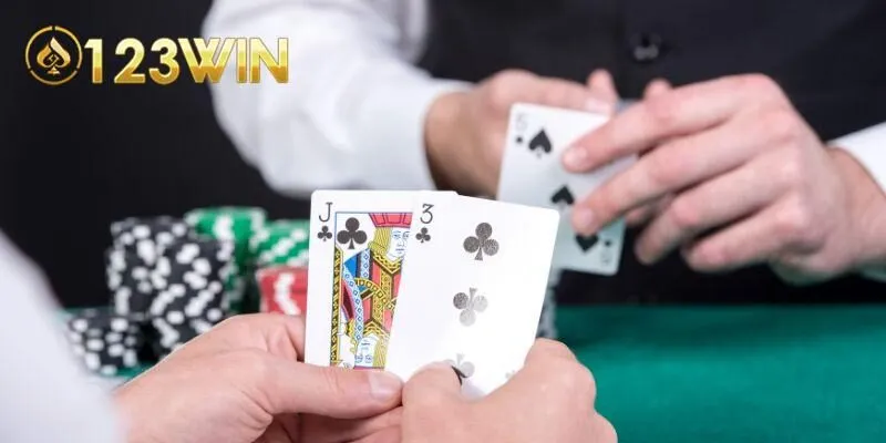 Giới thiệu đôi nét về phiên bản Poker Hold'em Live